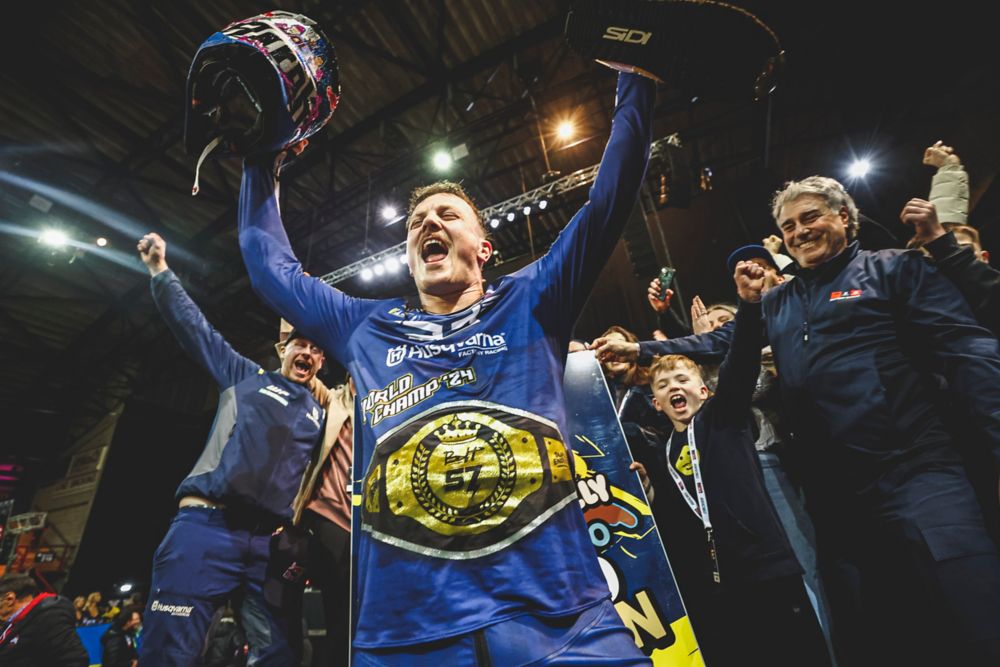 Billy Bolt crowned SuperEnduro World Champion on home soil in
